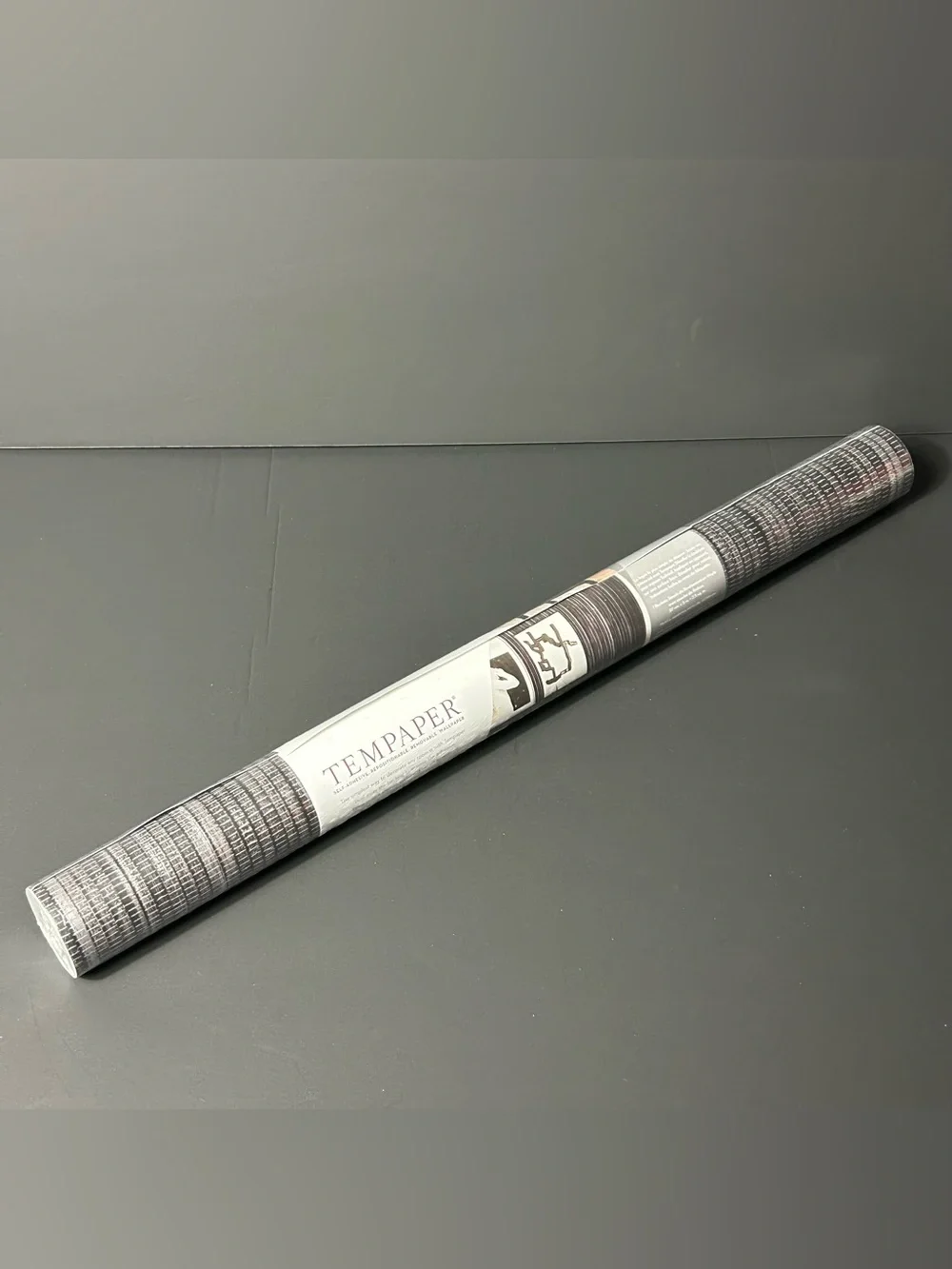 Tempaper peel stick